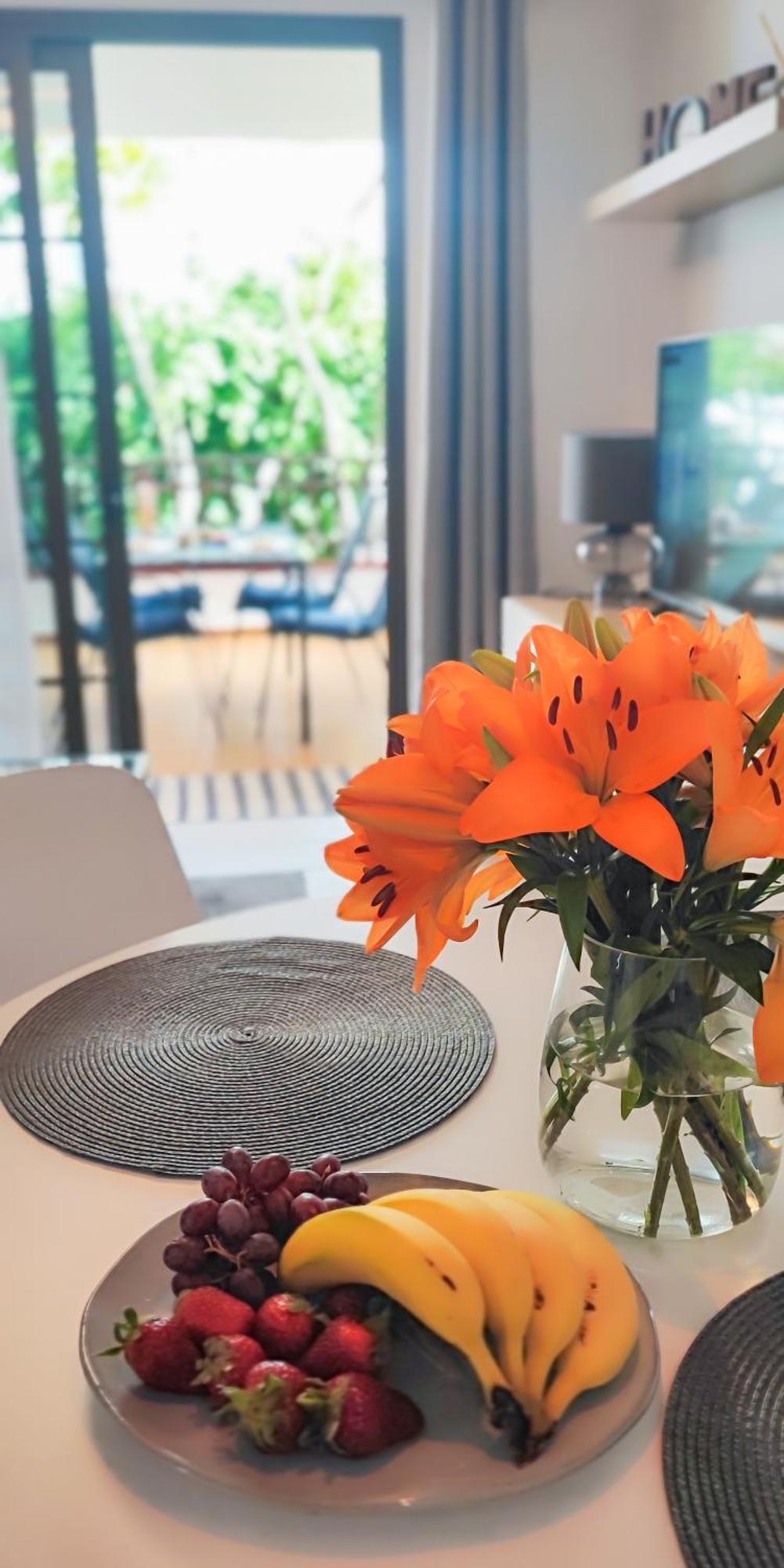 Diamantes - Relaxing Tenerife Getaway - Heated Pool - Los Cristianos Лос Кристианос Екстериор снимка